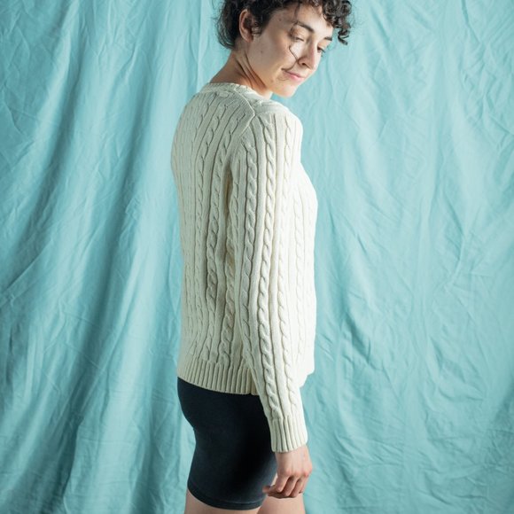 L.L. BEAN | Cream Cable Knit Cotton Sweater - Picture 2 of 3